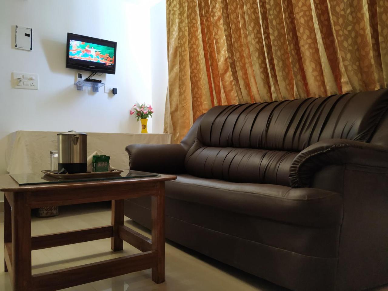 Aum Hotel Puttaparthi Exterior photo